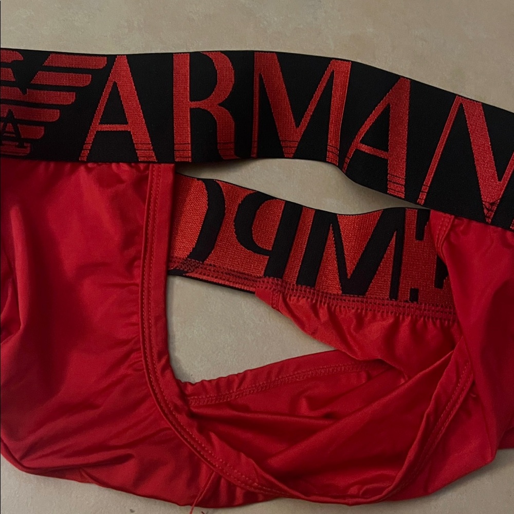 Emporio Armani Red Briefs - Picture 7 of 7